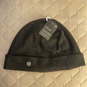 Lululemon All Ease Beanie NWT😎Holiday Special